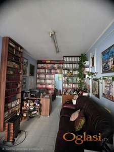 **IZDAJE SE ULIČNI LOKAL – KOSOVSKA, 30 m²**